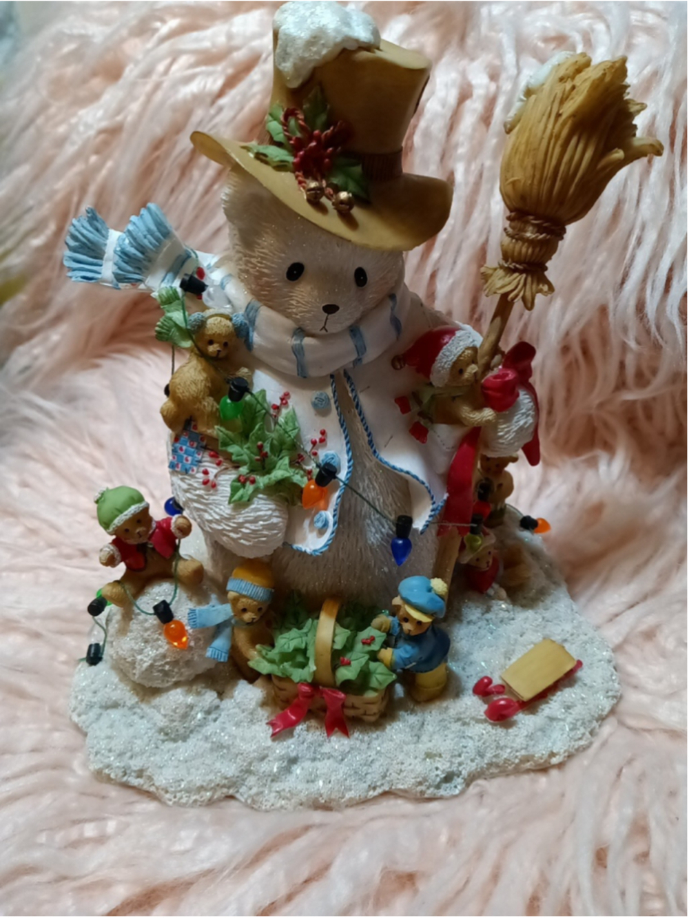 Cherished Teddies Snowman “We Could All Use a Hand Around the Holidays” Figur...